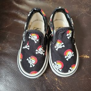 VANS Off The Wall Toddler Skull and Bones Sneakers Size 5